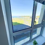 Peak View Apartment Main Beach